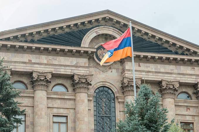 Первое заседание новоизбранного парламента Армении пройдет 2 августа