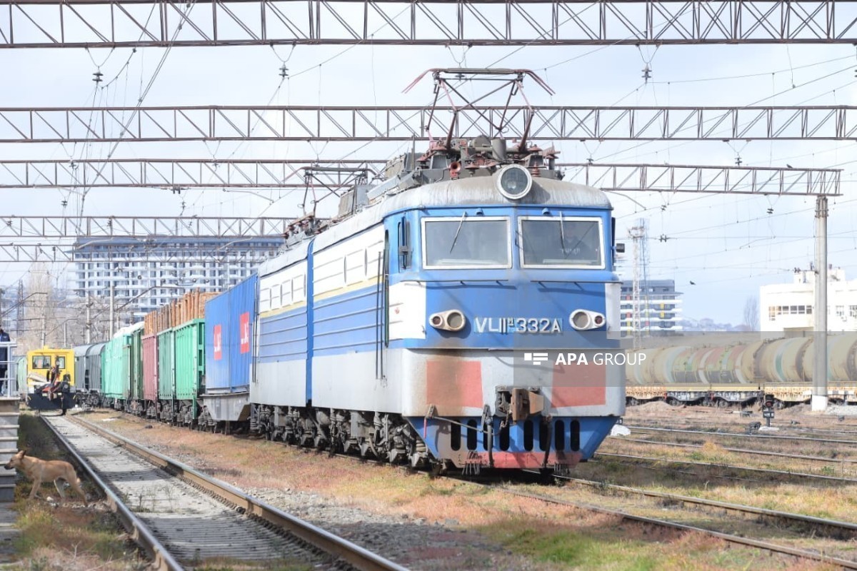 В Армению транзитом через территорию Азербайджана отправлено 350 тонн зерна