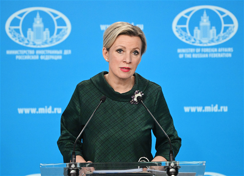 Захарова: РФ работает над исполнением договоренностей по катастрофе лайнера AZAL