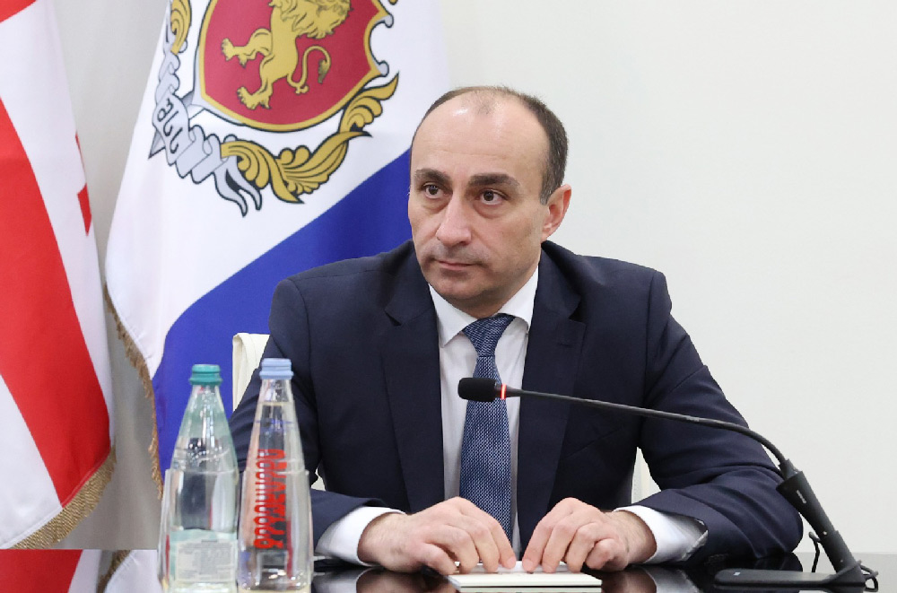 Министр внутренних дел Грузии отправился с официальным визитом в Азербайджан