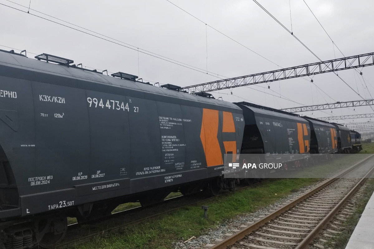 Состав с казахстанским зерном отправлен из Азербайджана в Армению