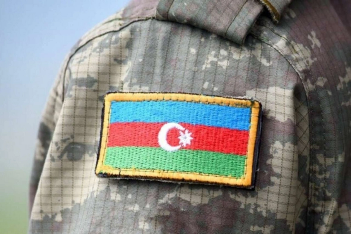 В Лачынском районе азербайджанский военнослужащий подорвался на мине