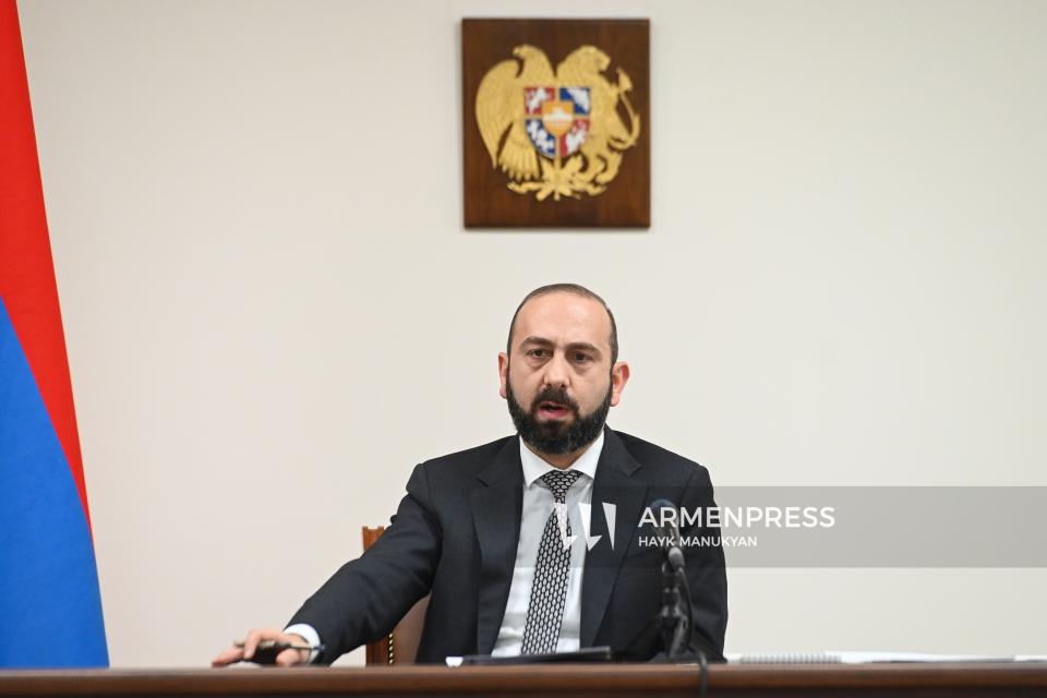 Министр иностранных дел Армении отправится с рабочим визитом в Брюссель