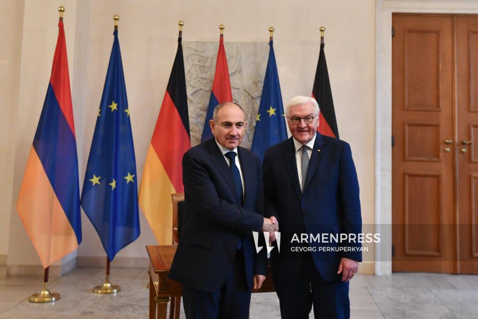 В Берлине началась встреча премьер-министра Армении и президента Германии