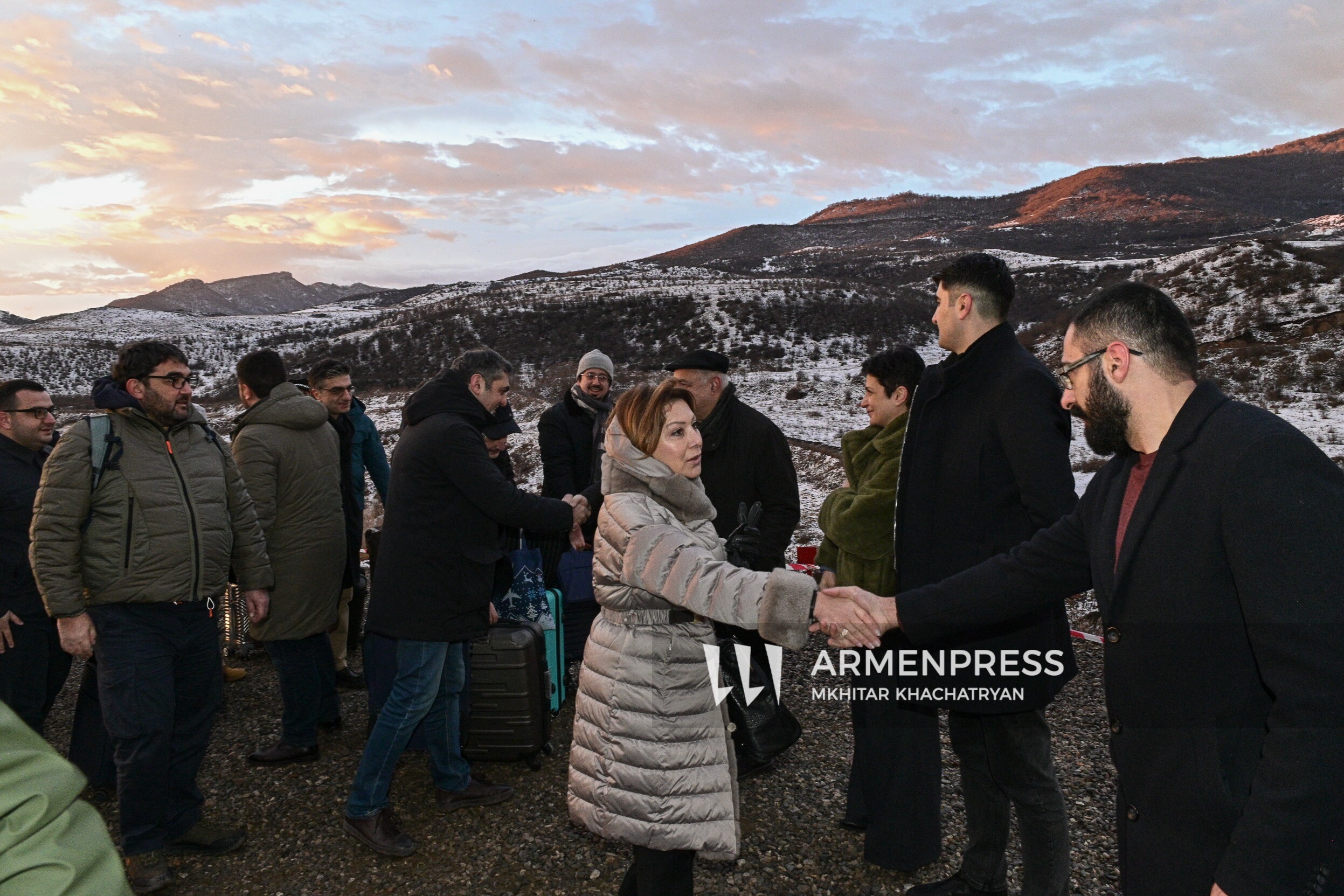 Представители азербайджанского гражданского общества прибыли в Армению через делимитированный участок сухопутной границы