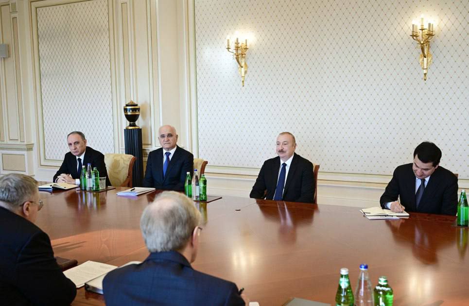 Ильхам Алиев принял заместителя председателя правительства России Алексея Оверчука