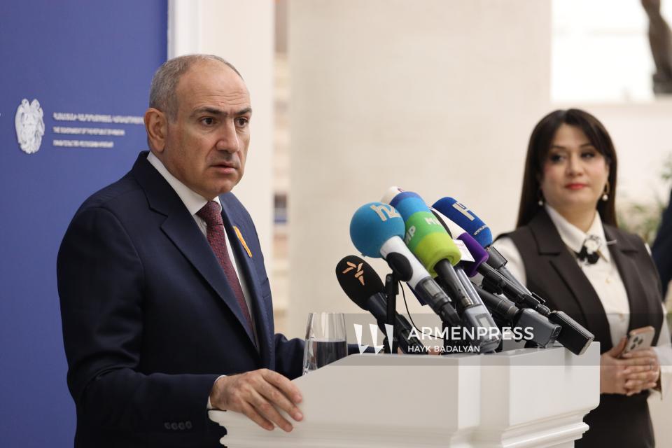 Армения и Россия договорились продолжить обсуждение вопроса о концессионном управлении армянской железной дорогой