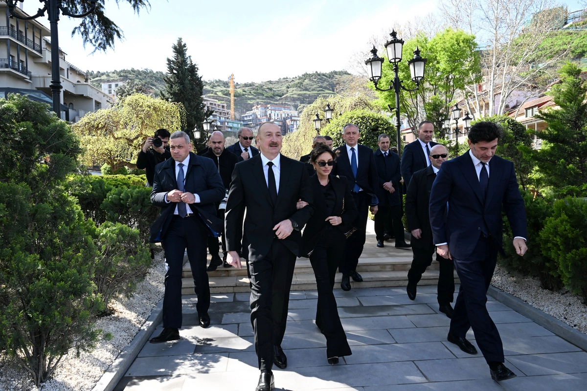 Власти Грузии намерены изъять собственность пяти семей в Тбилиси для строительства  центра имени Гейдара Алиева