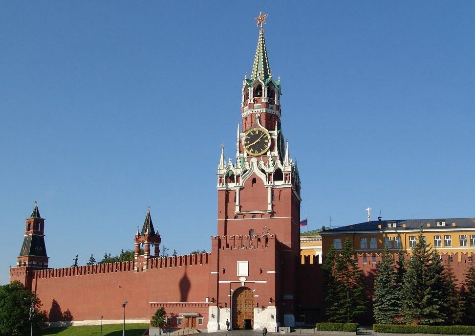 Кремль отреагировал на идею Зеленского о проведении переговоров по Украине в Азербайджане