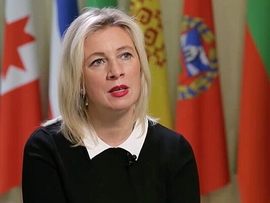 Захарова: граждане Армении должны спасти свою страну на выборах