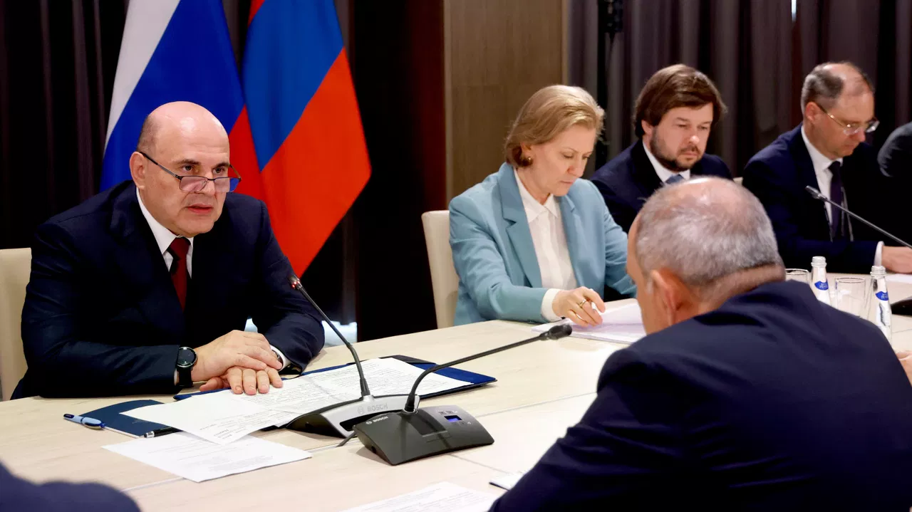Мишустин заявил о важности комфортного режима для инвесторов в Армении