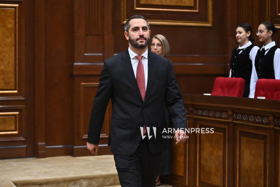 В Армении избрали нового спикера парламента