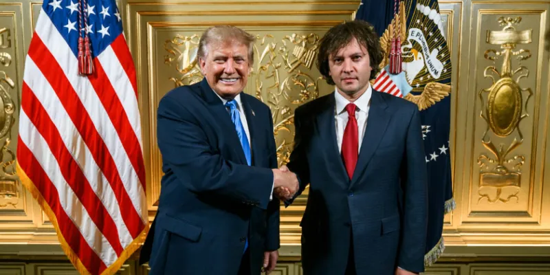 Правительство Грузии опубликовало фото Кобахидзе с Трампом