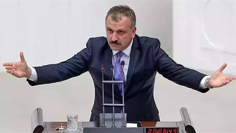 Главный советник Эрдогана раскритиковал запрет на ношение хиджаба в Азербайджане