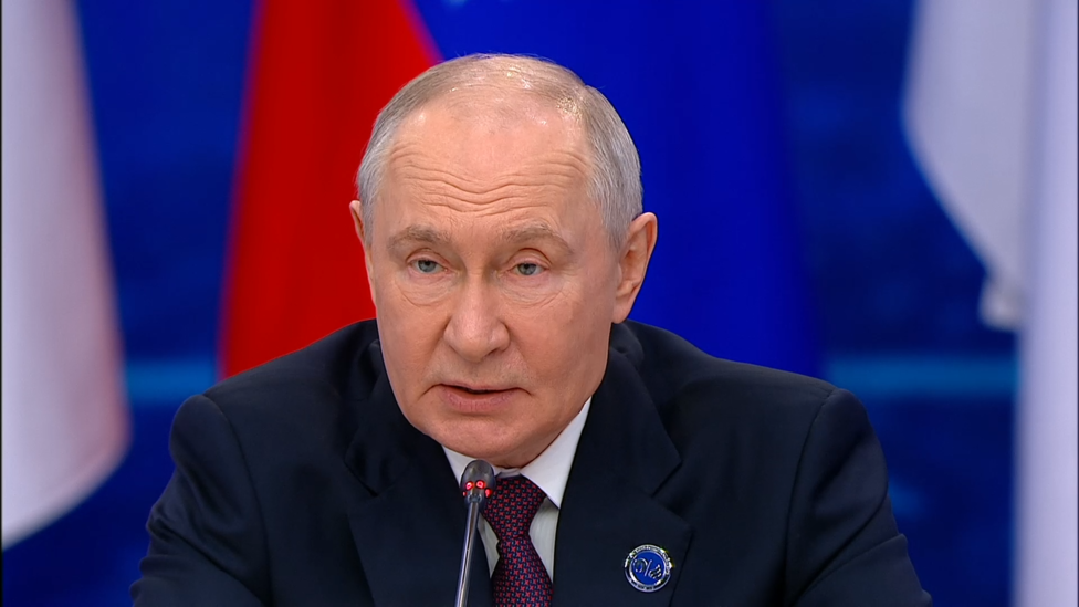 Путин заявил об активном диалоге с Алиевым по вопросам энергетики